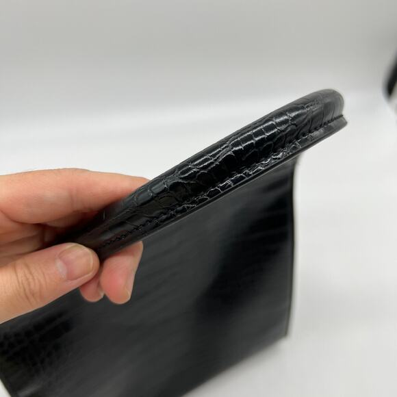 Attitudes by Renee Faux Crocodile Multi-Purpose Lunch Box Black Reptile - Picture 12 of 13